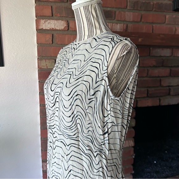 NWT Jigsaw Patella Wave Pleat Back Dress in Cool Sand Sz 4 US - Picture 7 of 9